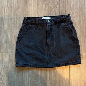 Abercrombie & Fitch Black Mini Skirt